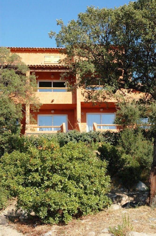 Апарт готель Complesso Residenziale Marina Di Pinarello Пінарелю Екстер'єр фото